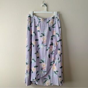NWT JustFab Pale Lavender Floral Wrap Skirt Women’s M